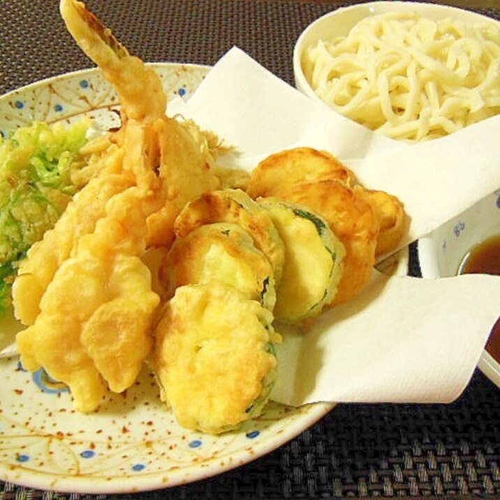 夏に美味しい たっぷり天ぷらうどん レシピ 作り方 By Kojarin7 楽天レシピ